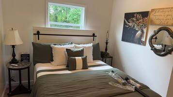 2 chambres, fer et planche à repasser, Wi-Fi, draps fournis