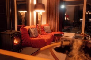 Interior - This house is a 3 bedroom(s), 2 bathrooms, located in Carbost, Scotland. (Carbost)