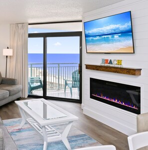 Smart TV, fireplace, video games, books - Amazing Ocean View Condo •14th-Floor• Spacious 3BR Sleeps 10 •Pool (Myrtle Beach)