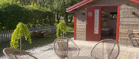 Ulkoruokailutilat