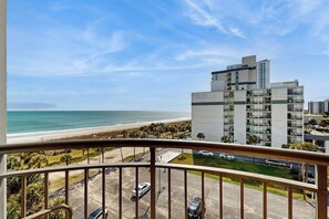Property grounds - Oceanview condo with pool, private balcony & direct beach access (Myrtle Beach)