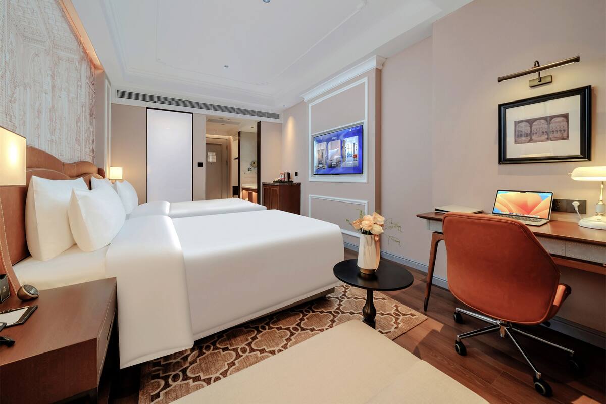 Chambre Supérieure avec lits jumeaux, vue ville | Rideaux occultants, chambres insonorisées, Wi-Fi gratuit