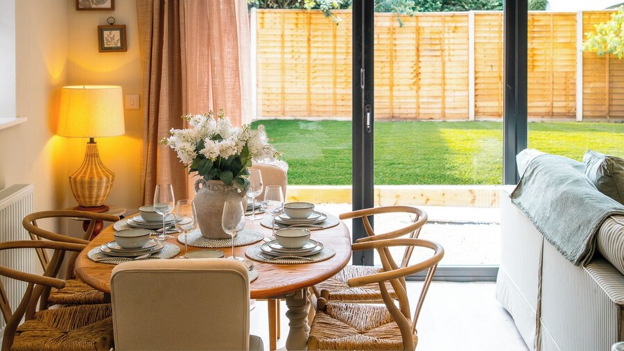 Stunning 3 Bedroom Cotswold Retreat