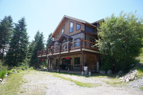 Evergreen Nature Getaway retreat!