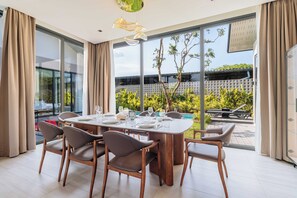 Vila | Tempat makan