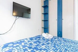 Room - Vrbo Property (Empuriabrava)