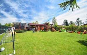 Children’s area - Beautiful home in Rusinowo with sauna (Rusinowo)
