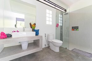 Villa | Badezimmer