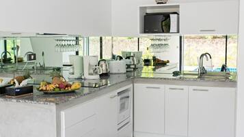 Villa | Private kitchen