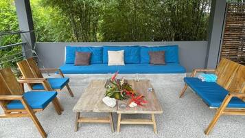 Villa | Terrace/patio