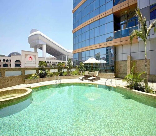 Sunday Signature Hotel & Residences Al Barsha (Formerly DoubleTree By Hilton)