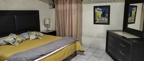 2 bedrooms, Internet, bed sheets