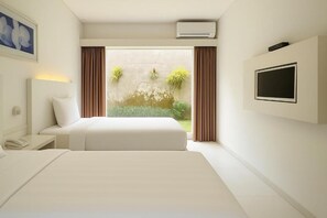 Quarto duplo superior | Cofres nos quartos, quartos à prova de som