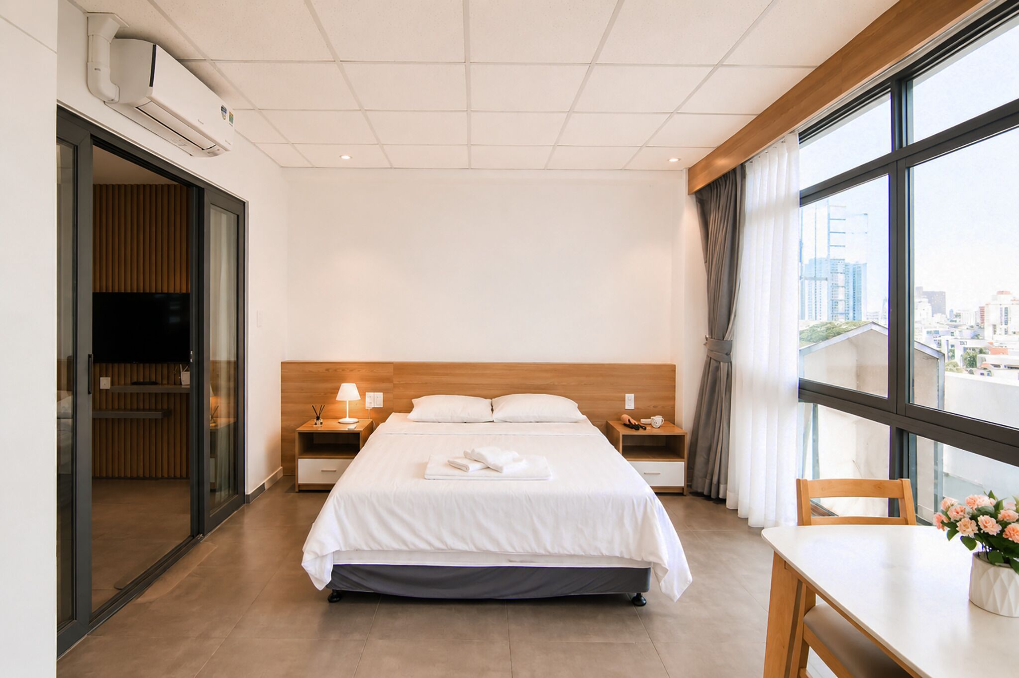Luxury Apartment, 1 Bedroom, City View | Frette Italian sheets, premium bedding, pillowtop beds, in-room safe