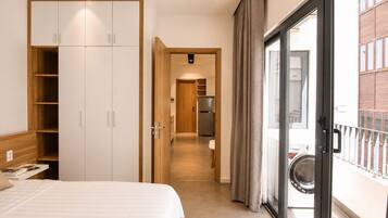 Luxe appartement, 1 slaapkamer, uitzicht op stad | Italiaanse Frette-lakens, luxe beddengoed, pillowtop-bedden