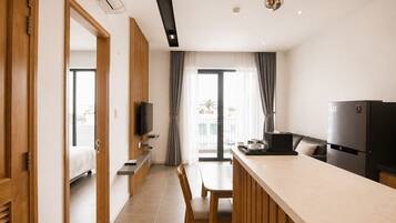 Căn hộ Deluxe, 2 phòng ngủ, quang cảnh thành phố | Bộ trải giường bằng vải Frette của Ý, bộ đồ giường cao cấp