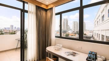 Luxury Apartment, 1 Bedroom, City View | Frette Italian sheets, premium bedding, pillow-top beds, in-room safe