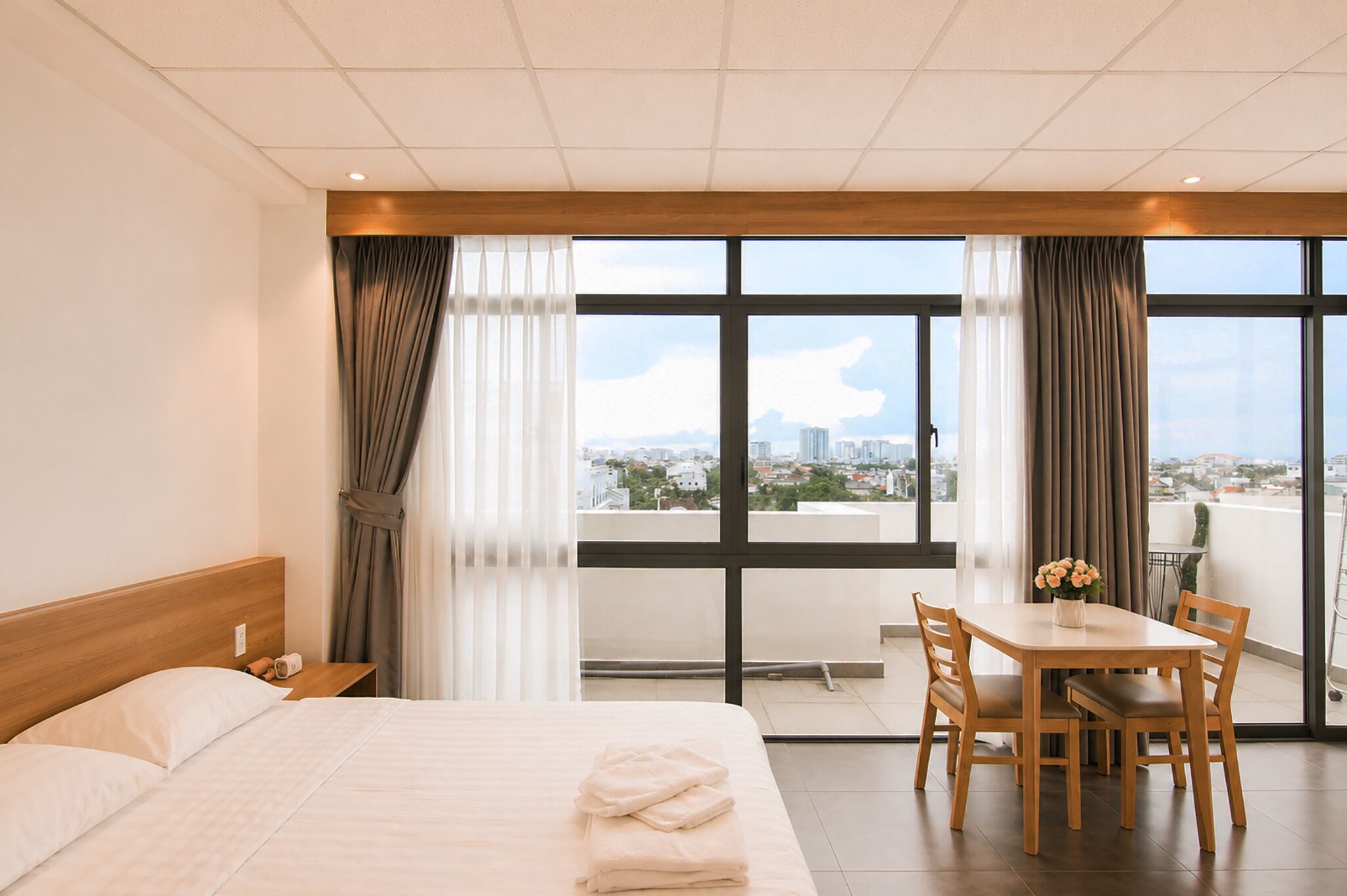 Luxury Apartment, 1 Bedroom, City View | Balcony