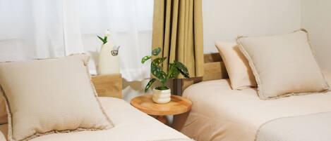 3 bedrooms, free WiFi, bed sheets