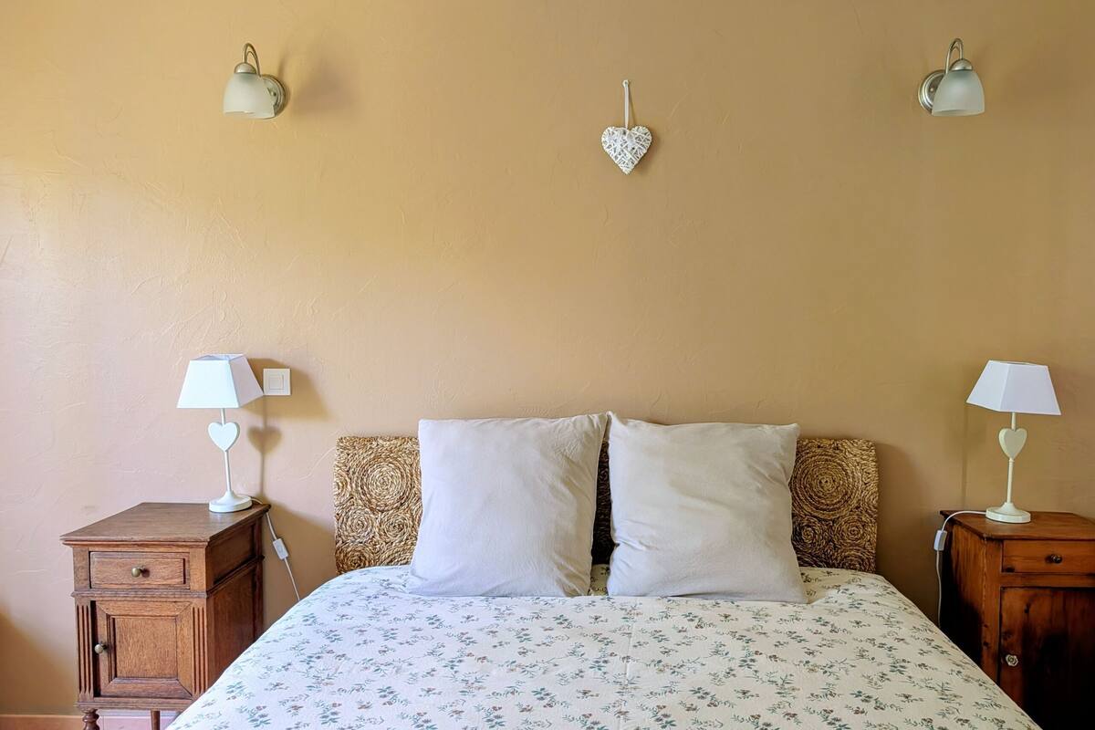 Double Room, Ensuite, Garden View