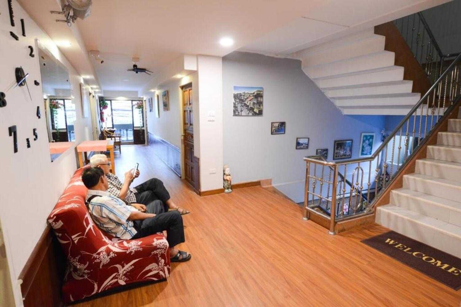 Hall