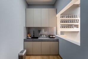Private kitchen - Cove Good Friends (Kabupaten Bekasi)