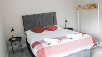 Apartment, 3 Bedrooms, Accessible
