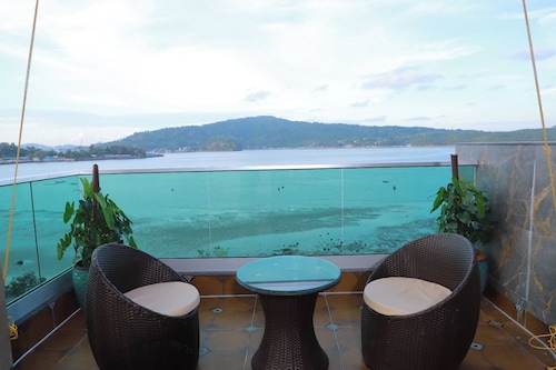 Sea Deck