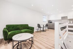 Superior Apartment, 1 Double Bed, Non Smoking, Pets not allowed - Samko Suites Clapham (London)