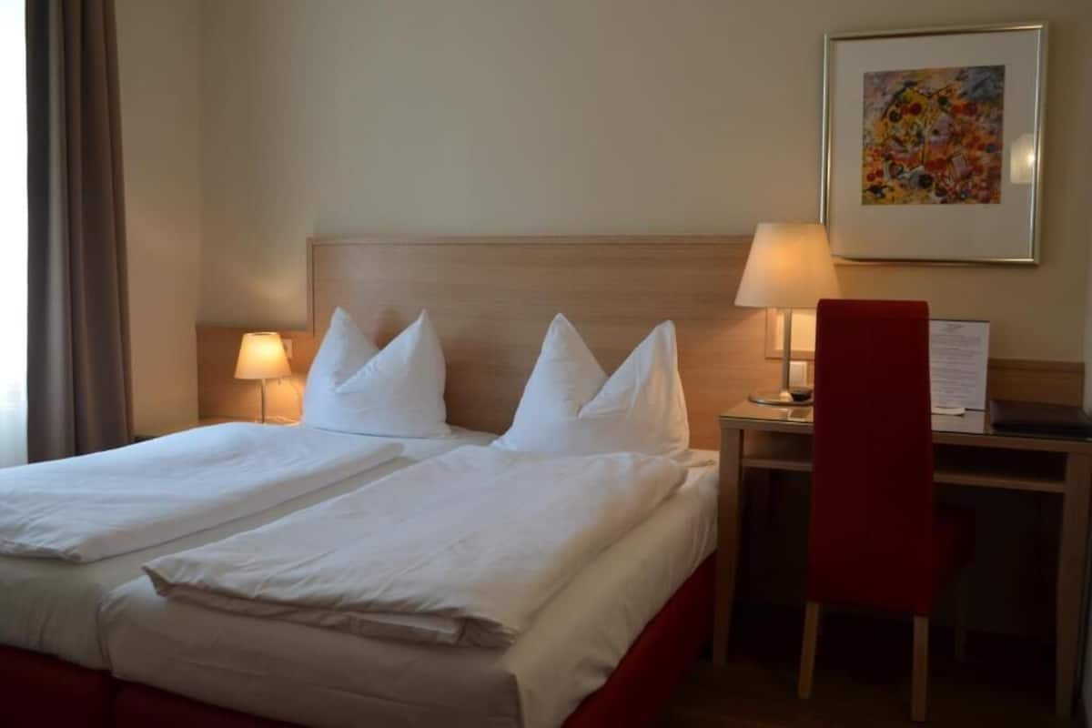 Double Room | Free WiFi