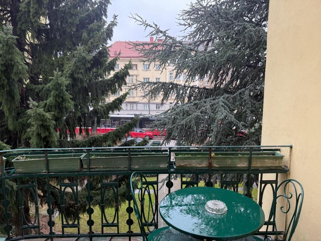 Single Room, Balcony | Outdoor dining