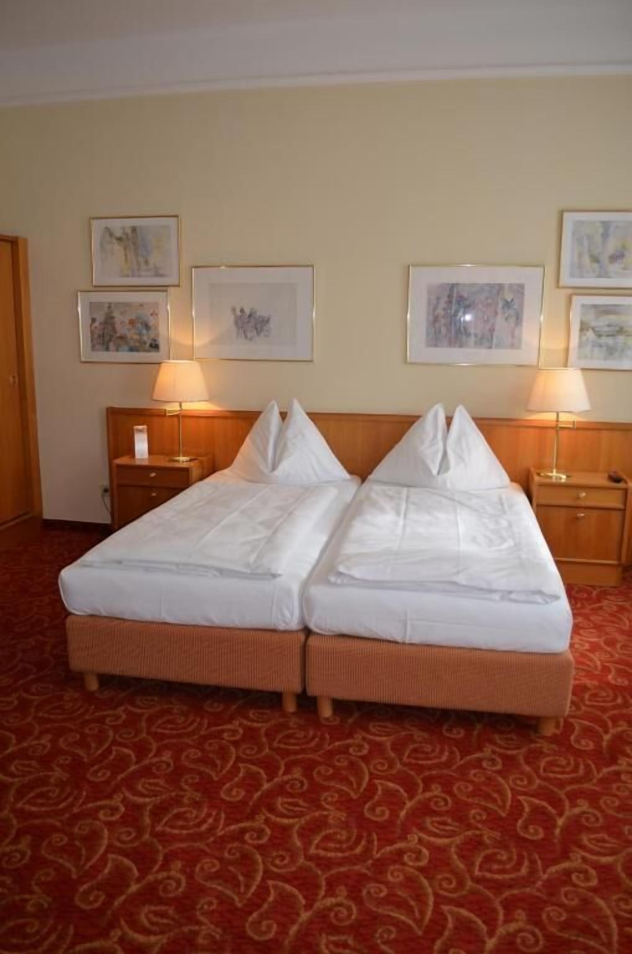 Suite | Free WiFi