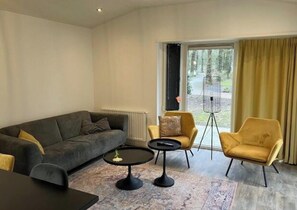 House | Living area - Holiday Home in Otterlo With Terrace (Otterlo)