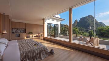 Luxury Double Room, Hill View | Desk, blackout drapes, free WiFi, bed sheets