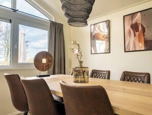 House | Dining - Holiday Home in Arnhem With Terrace (Arnhem)