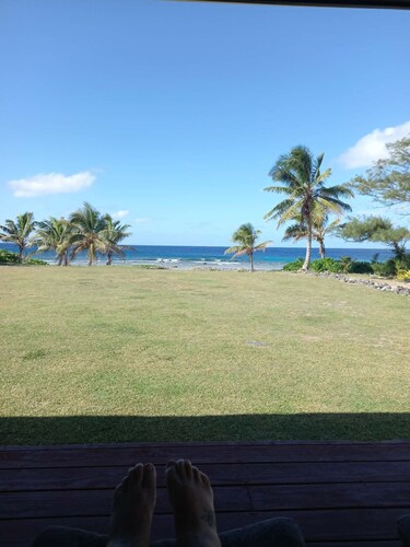 Kuki Beach Bach