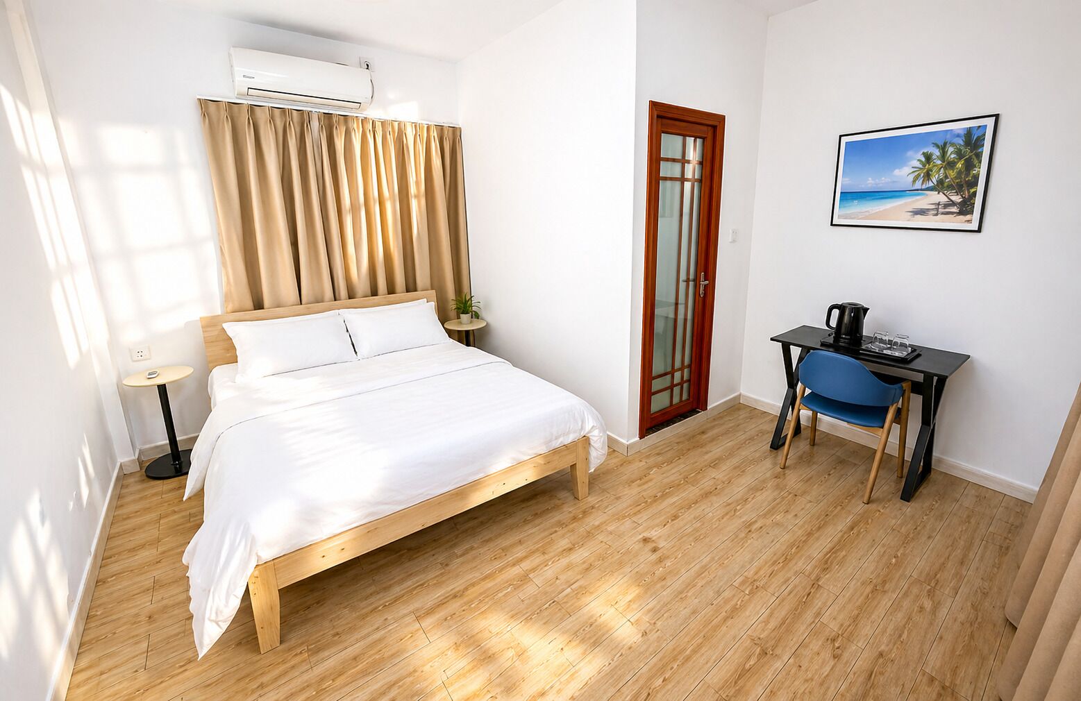 Basic Double Room | Desk, laptop workspace, free WiFi