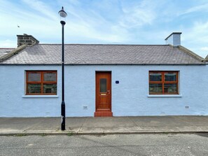 Exterior - 3 bedroom accommodation in Fraserburgh (Fraserburgh)