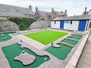 Property grounds - 3 bedroom accommodation in Fraserburgh (Fraserburgh)