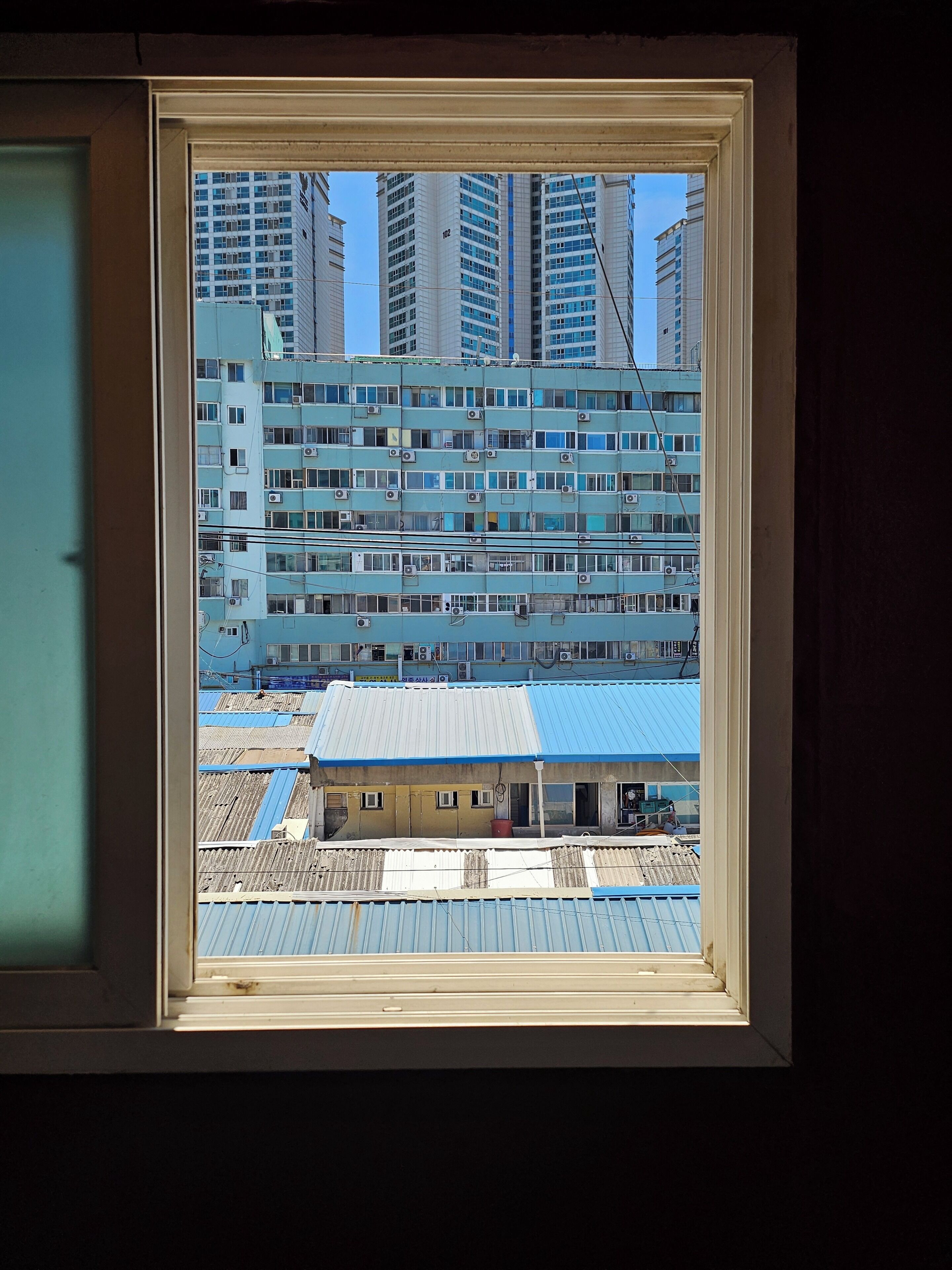 Vue sur la ville depuis l’hébergement