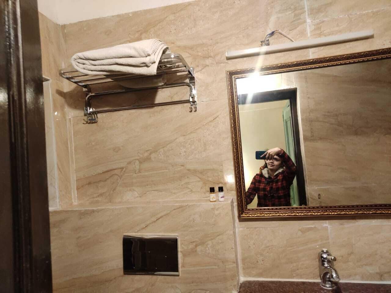 Double Room, City View | Bathroom