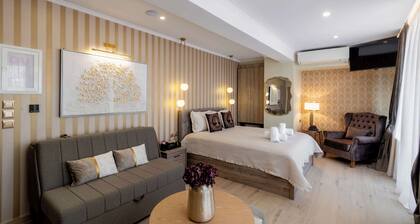 Lemair Luxury Aprtmnts, Kozani Deluxe Junior Suite