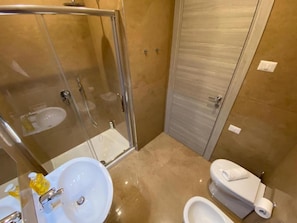 Interior - Camera 1 - MDC Luxury Rooms Naples (Naples)