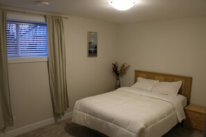 熨斗/熨衣板、上网接入、床单