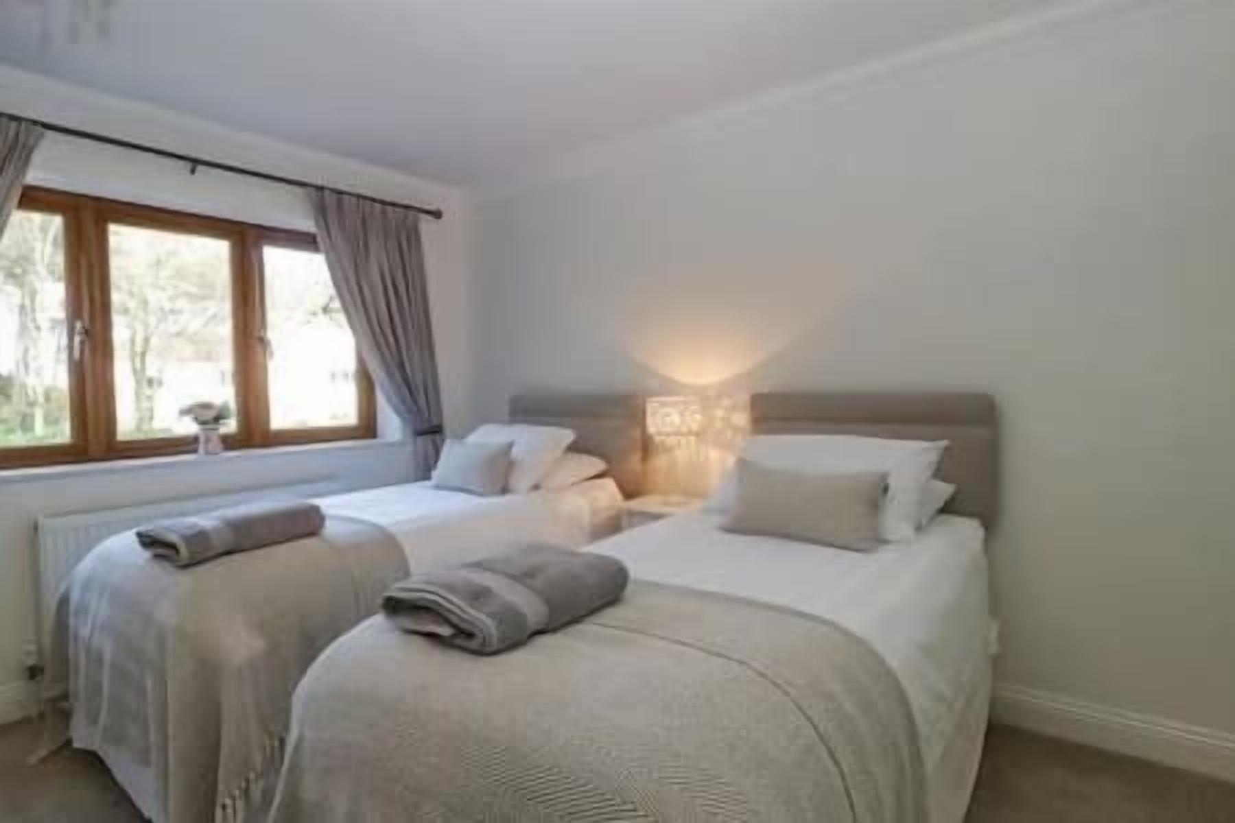 Luxury6bedhouse-hottub-gamesroom - Sandbanks
