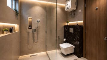 Slippers, bidet, towels, soap