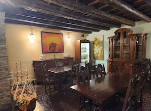Dining - 'Picchio' Room with Wi-Fi and Air Conditioning (Taglio di Po)
