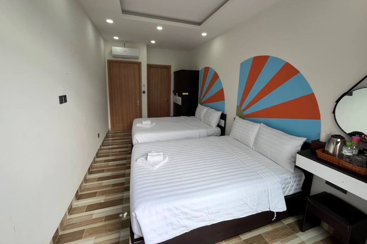 Family Room, City View | Free WiFi