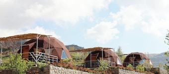 Sama Tannourine Dome Houses