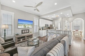 Smart TV - Steps to Private Beach Access | Pool + Bikes • Seacrest 30A (Inlet Beach)